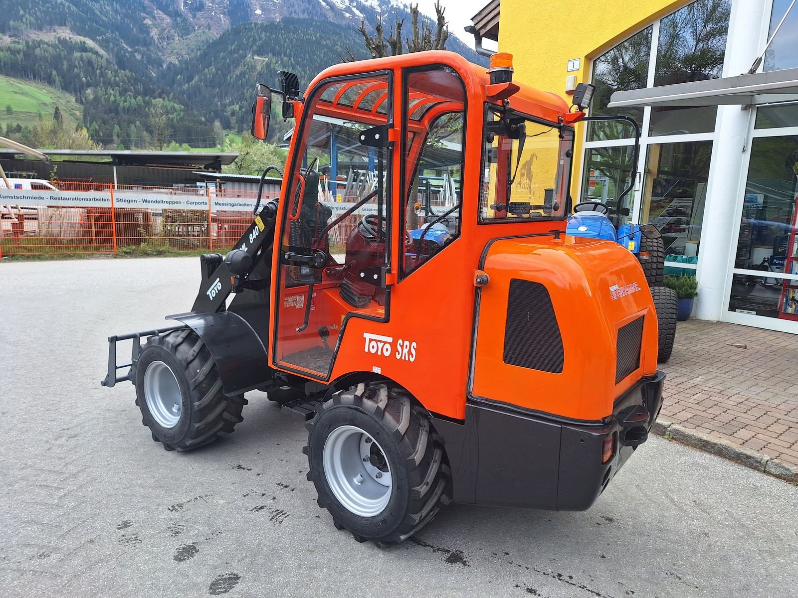 Hoflader of the type Toyo Hoflader 840, Gebrauchtmaschine in Burgkirchen (Picture 3)