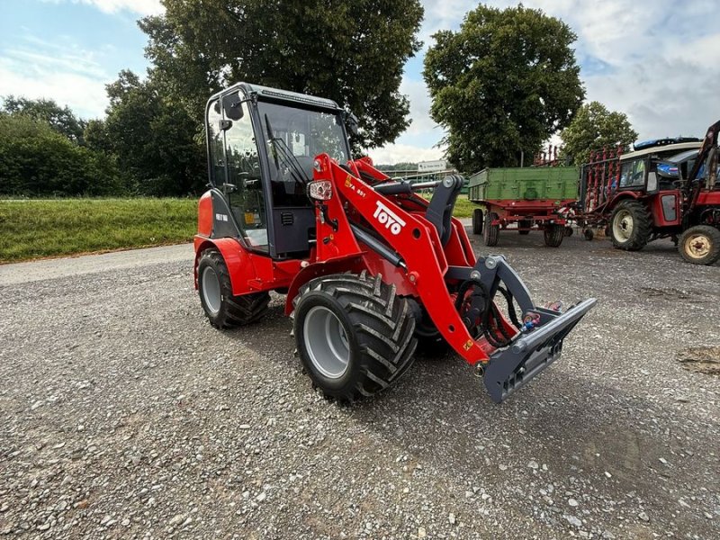 Hoflader of the type Toyo Hoflader YA 851, Gebrauchtmaschine in Nieheim Kreis Höxter (Picture 1)
