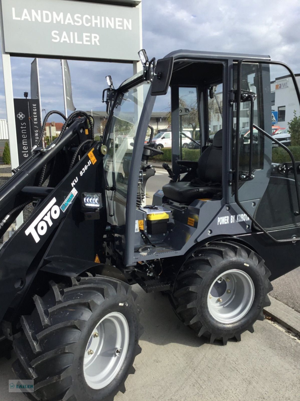 Hoflader des Typs Toyo KU 836 II Kubota Motor inkl. Schaufel & Gabel Black, Neumaschine in Landsberg (Bild 11)