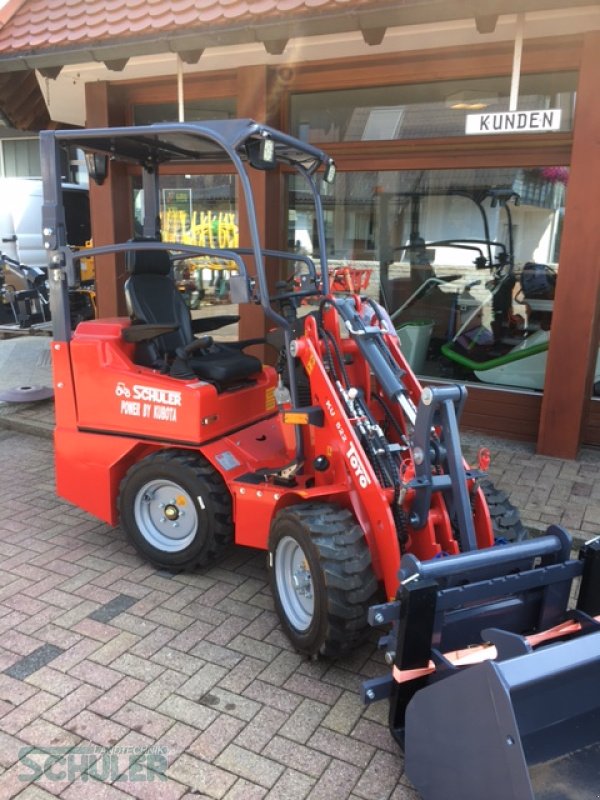 Hoflader of the type Toyo KU522, Neumaschine in St. Märgen (Picture 1)