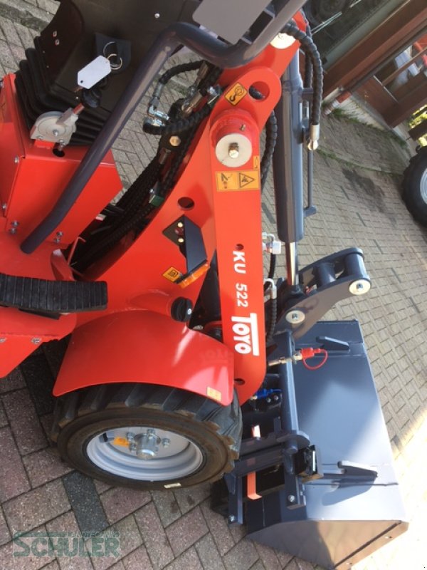 Hoflader of the type Toyo KU522, Neumaschine in St. Märgen (Picture 4)