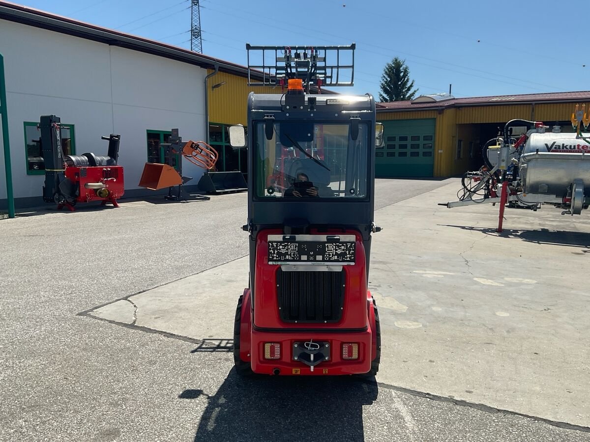 Hoflader a típus Trejon 1126 CAB, Neumaschine ekkor: Zwettl (Kép 8)