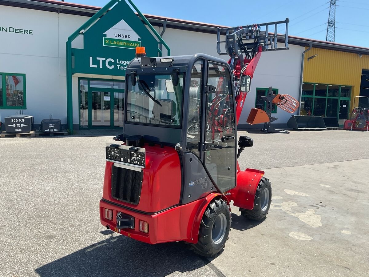 Hoflader a típus Trejon 1126 CAB, Neumaschine ekkor: Zwettl (Kép 3)