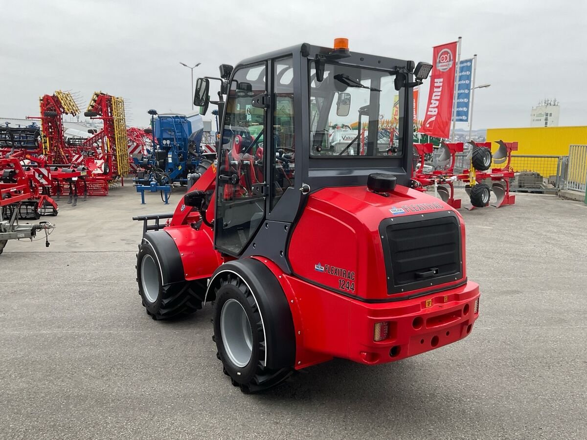 Hoflader a típus Trejon Flexitrac 1244, Neumaschine ekkor: Zwettl (Kép 4)