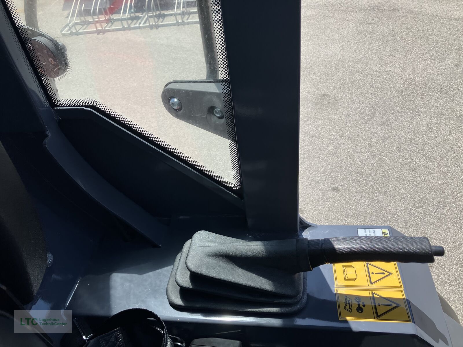 Hoflader typu Trejon Flexitrac 1244, Neumaschine v Korneuburg (Obrázek 18)