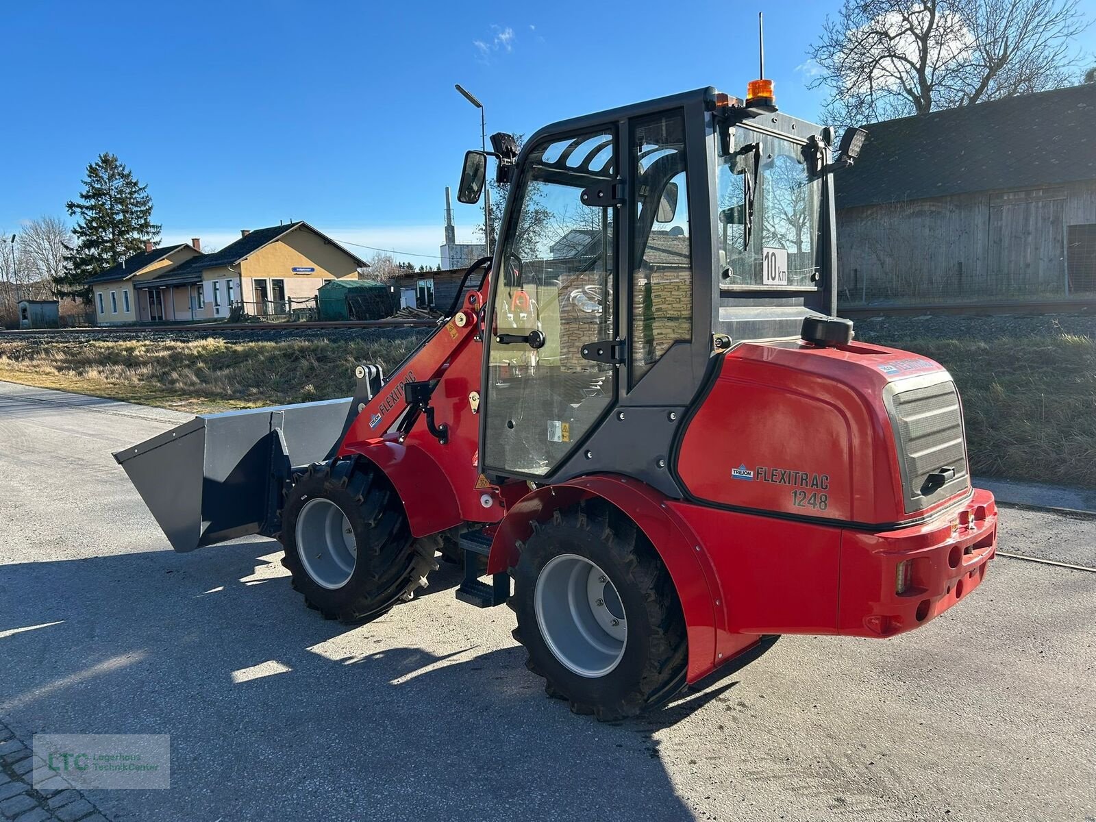Hoflader Türe ait Trejon Flexitrac 1248, Vorführmaschine içinde Großpetersdorf (resim 4)