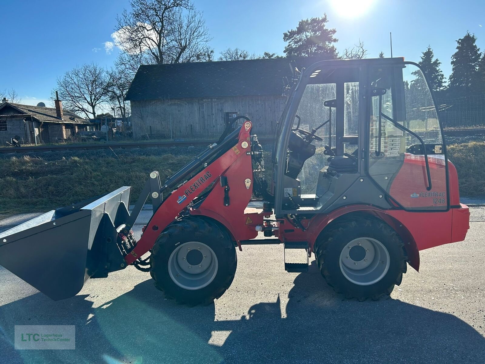 Hoflader Türe ait Trejon Flexitrac 1248, Vorführmaschine içinde Großpetersdorf (resim 7)