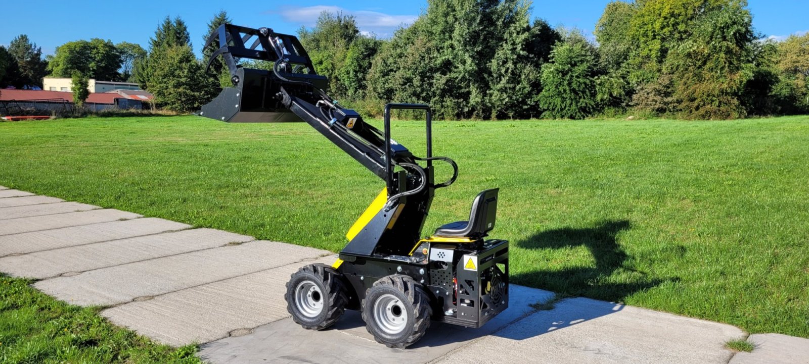 Hoflader a típus Tur Poland N 520, Gebrauchtmaschine ekkor: Hainichen (Kép 10)