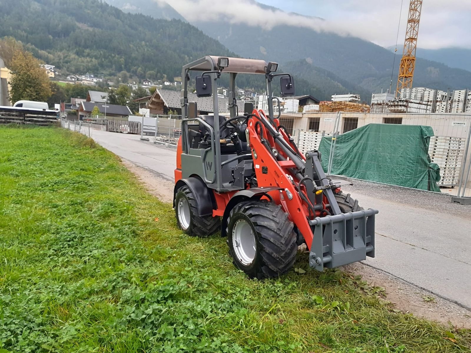 Hoflader of the type Weidemann  1160 e-Hoftrac, Gebrauchtmaschine in Hopfgarten (Picture 1)