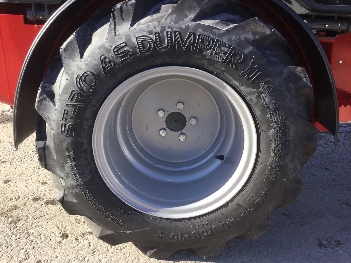 Hoflader of the type Weidemann  1160, Neumaschine in Bezau (Picture 6)