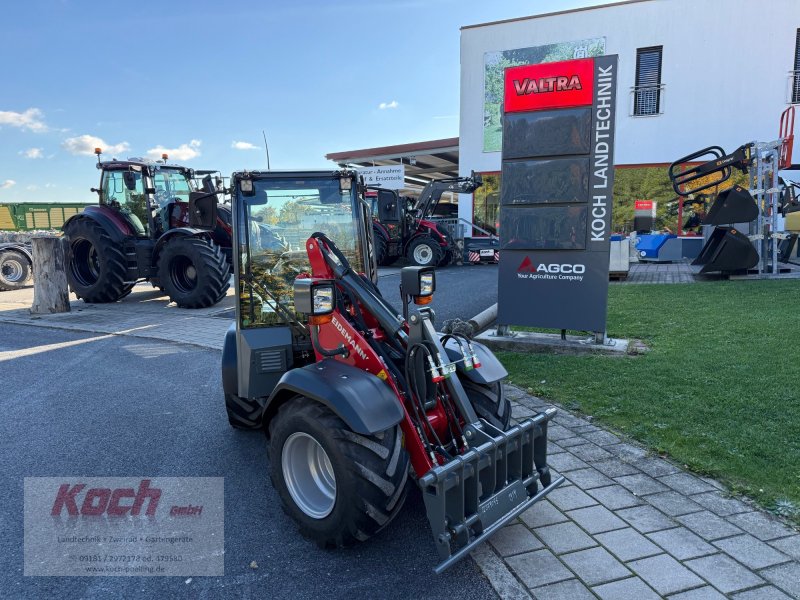 Hoflader of the type Weidemann  1260 LP, Neumaschine in Neumarkt / Pölling (Picture 1)