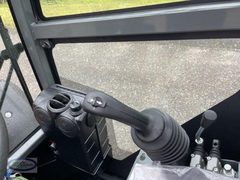 Hoflader of the type Weidemann  1260 LP, Neumaschine in Münzkirchen (Picture 12)