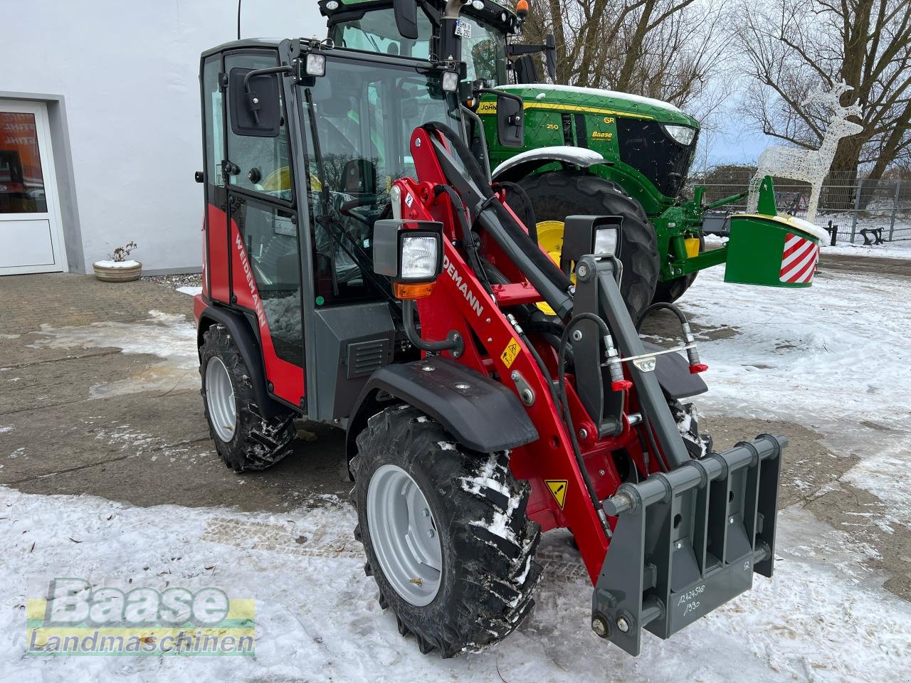 Hoflader of the type Weidemann  1260LP Kabine StVZO, Vorführmaschine in Holthof (Picture 8)