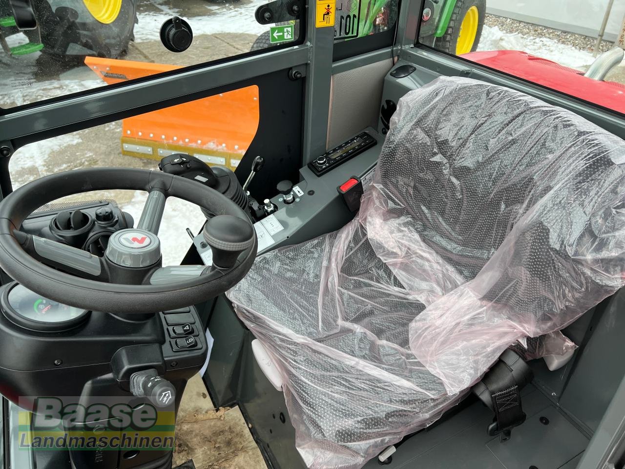 Hoflader of the type Weidemann  1260LP Kabine StVZO, Vorführmaschine in Holthof (Picture 11)