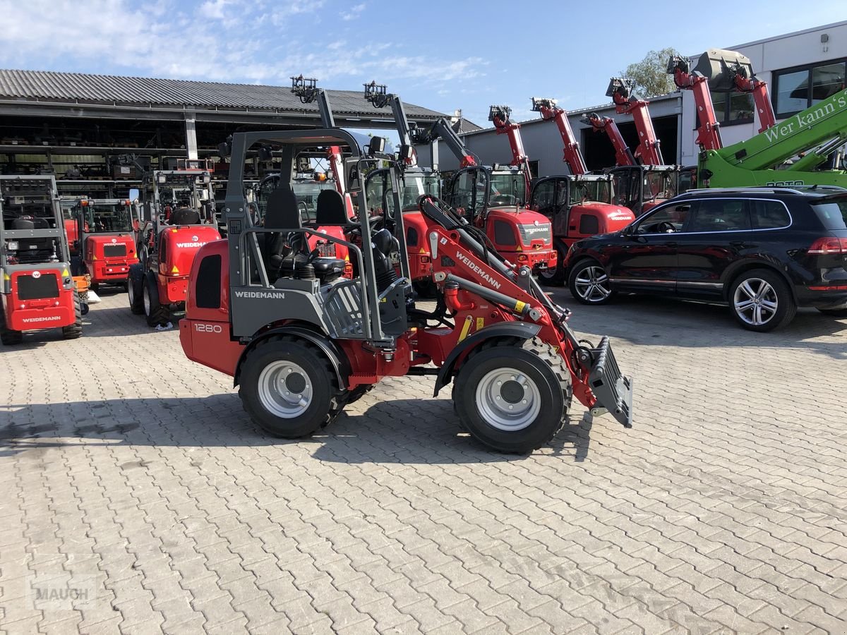 Hoflader des Typs Weidemann  1280 Hoftrac, Neumaschine in Burgkirchen (Bild 3)