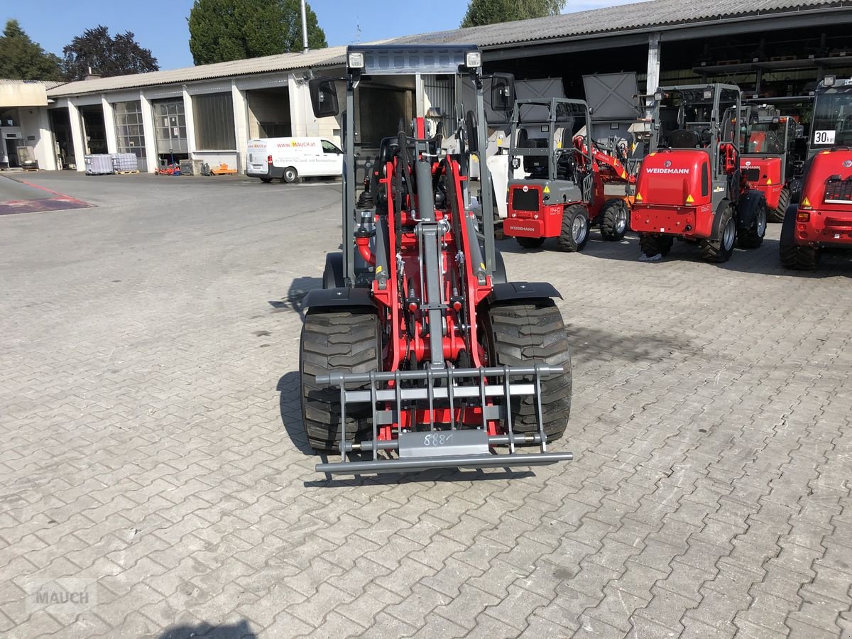 Hoflader des Typs Weidemann  1280 Hoftrac, Neumaschine in Burgkirchen (Bild 4)