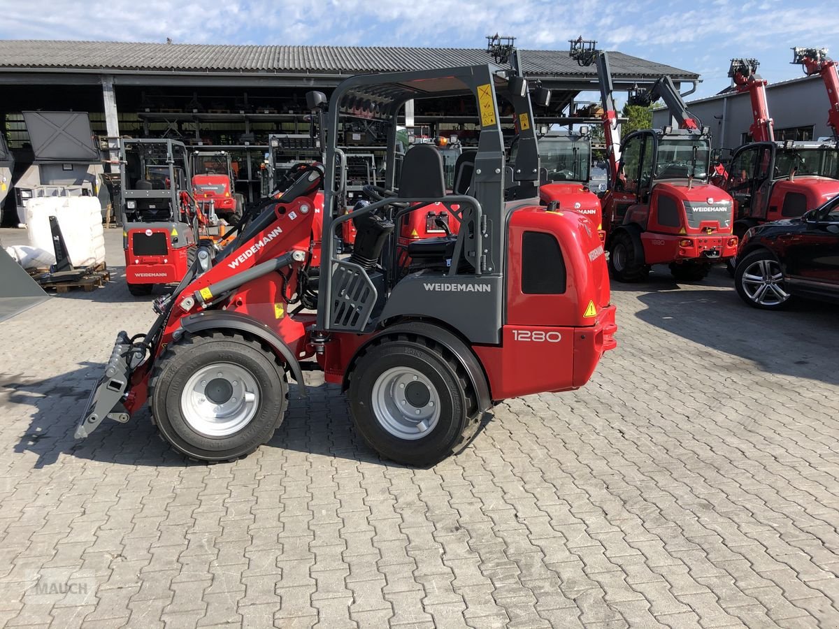 Hoflader des Typs Weidemann  1280 Hoftrac, Neumaschine in Burgkirchen (Bild 7)