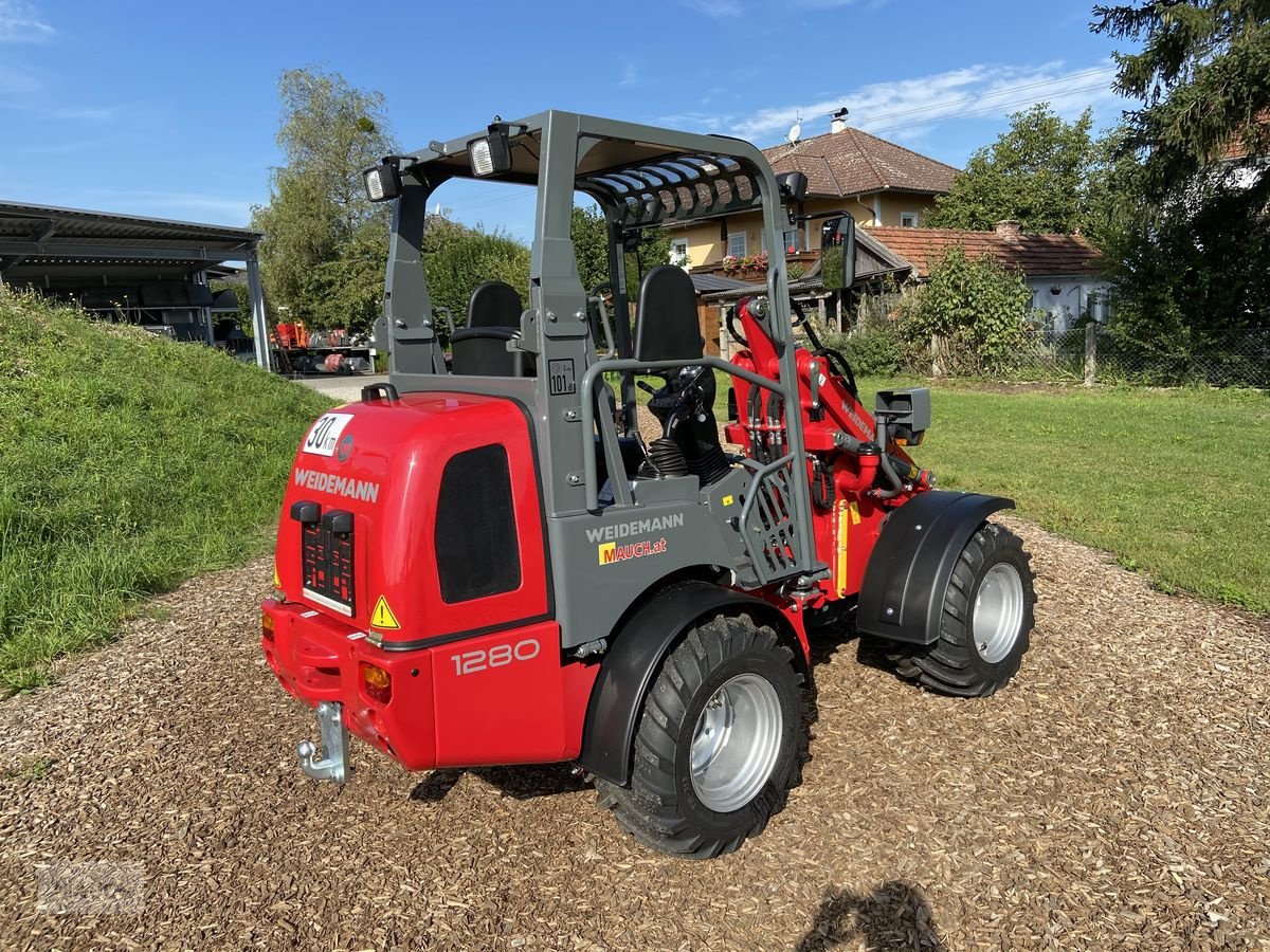 Hoflader des Typs Weidemann  1280 Hoftrac, Neumaschine in Burgkirchen (Bild 7)