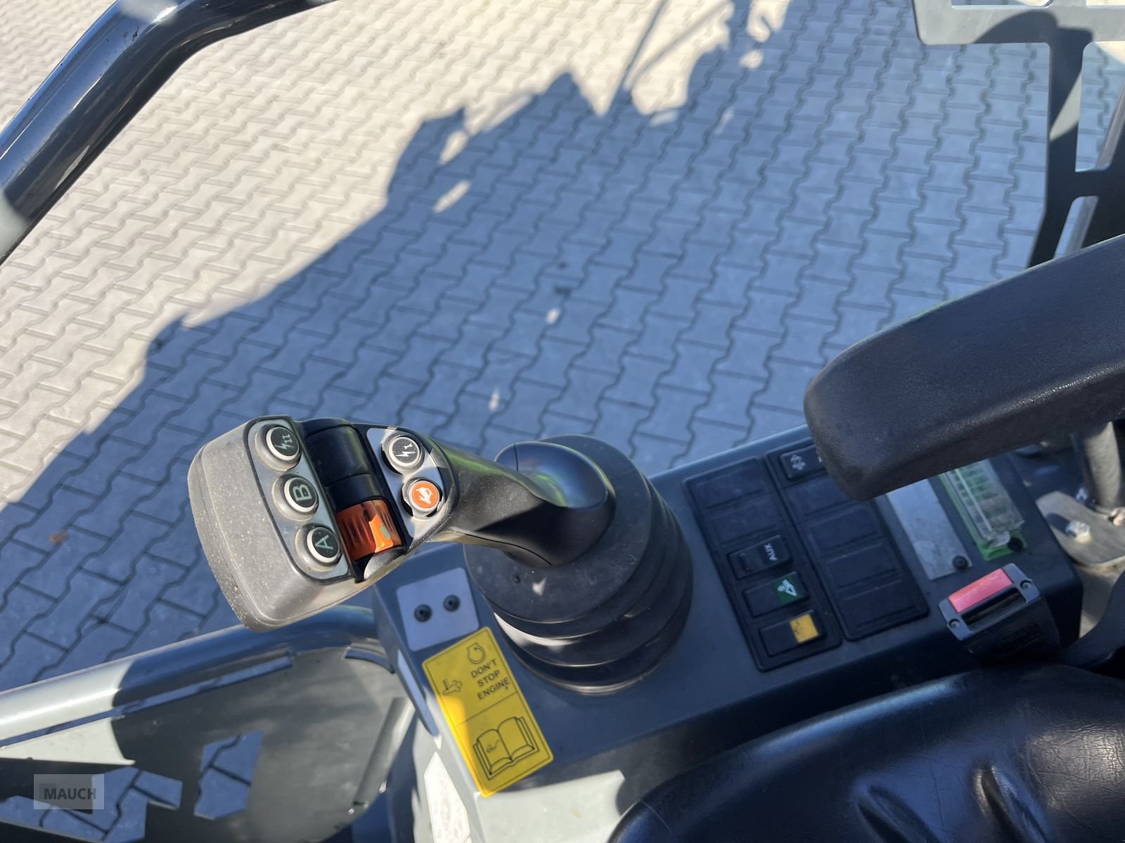 Hoflader typu Weidemann  1880 mit Euroaufnahme, Gebrauchtmaschine v Burgkirchen (Obrázek 18)