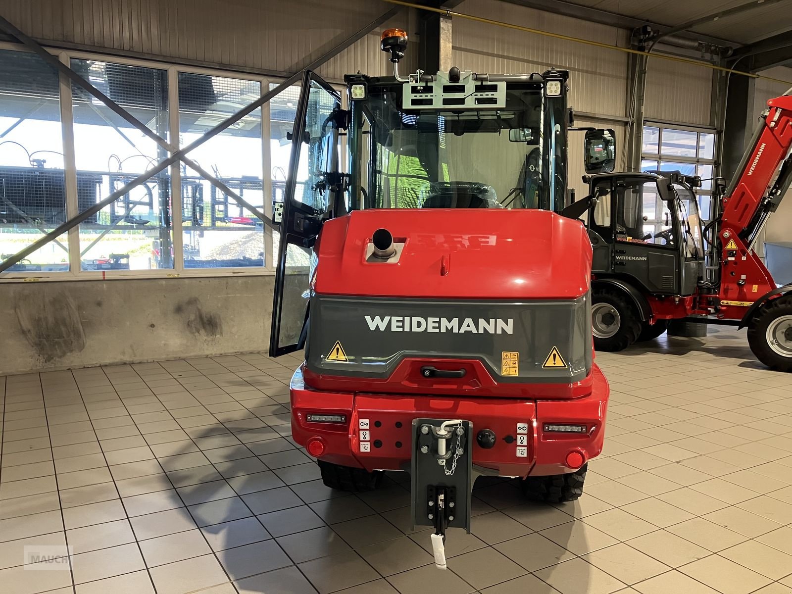 Hoflader of the type Weidemann  2060 Radlader NEUHEIT, Neumaschine in Burgkirchen (Picture 3)