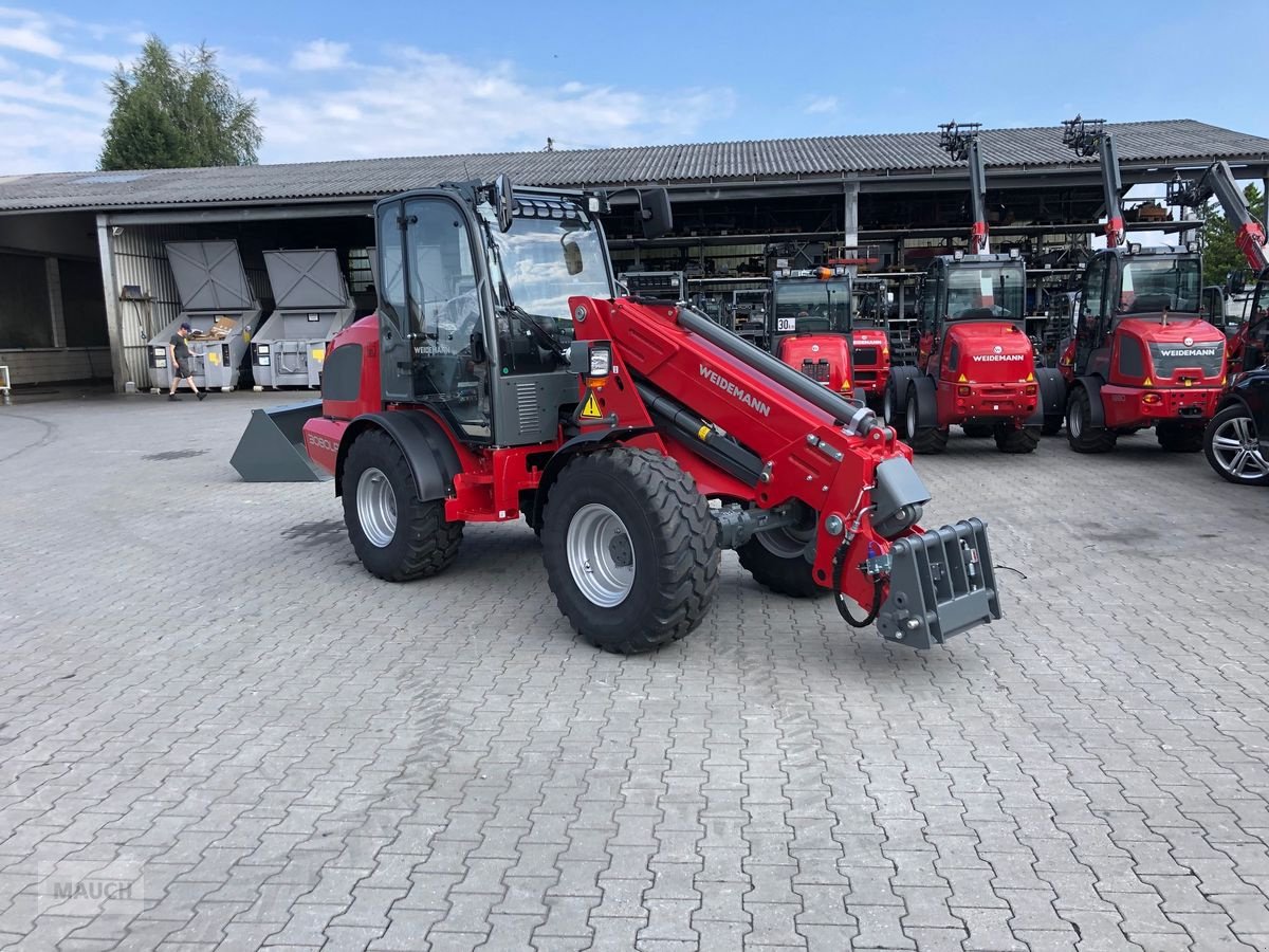 Hoflader des Typs Weidemann  3080 LPT Teleskopradlader, Neumaschine in Burgkirchen (Bild 2)