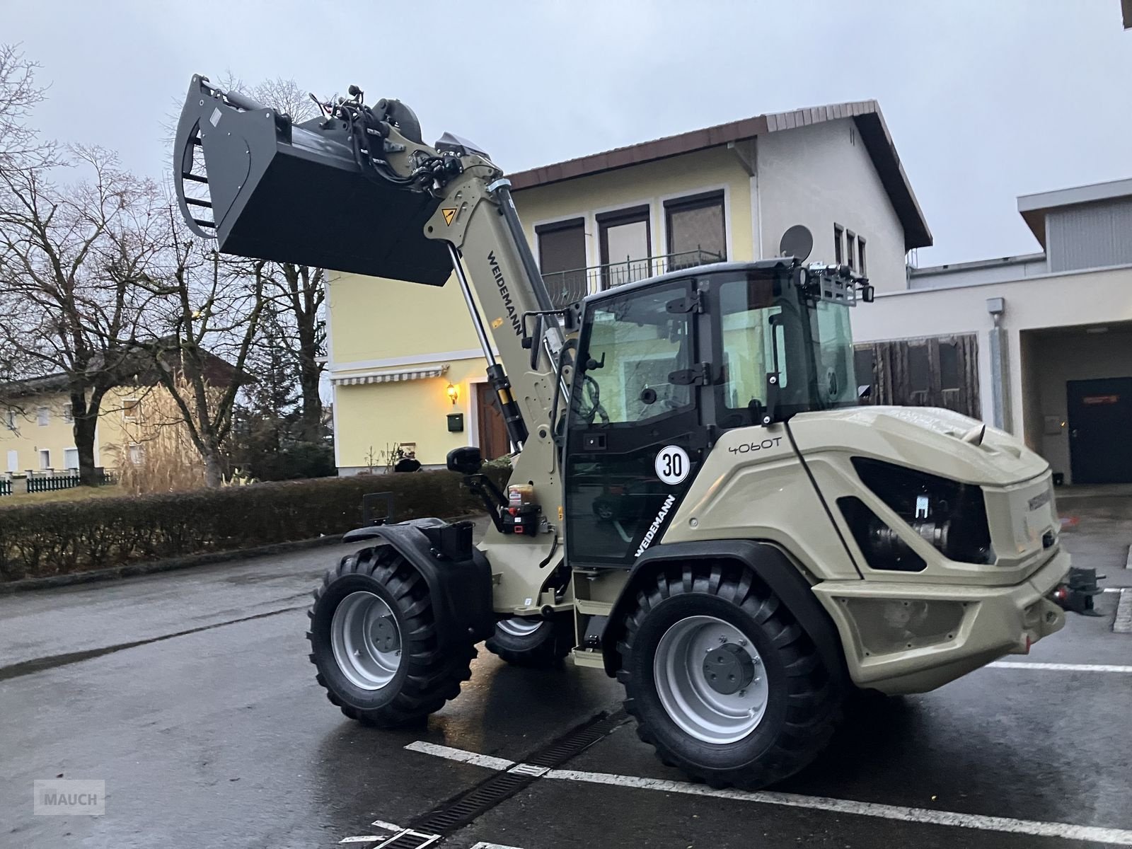 Hoflader of the type Weidemann  4060T Teleskopradlader NEUHEIT, Neumaschine in Burgkirchen (Picture 9)