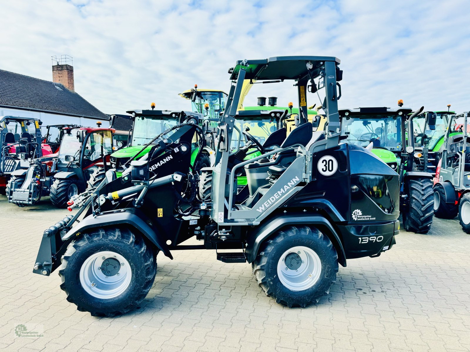 Hoflader of the type Weidemann  Hoftrac 1390, Neumaschine in Karstädt (Picture 3)