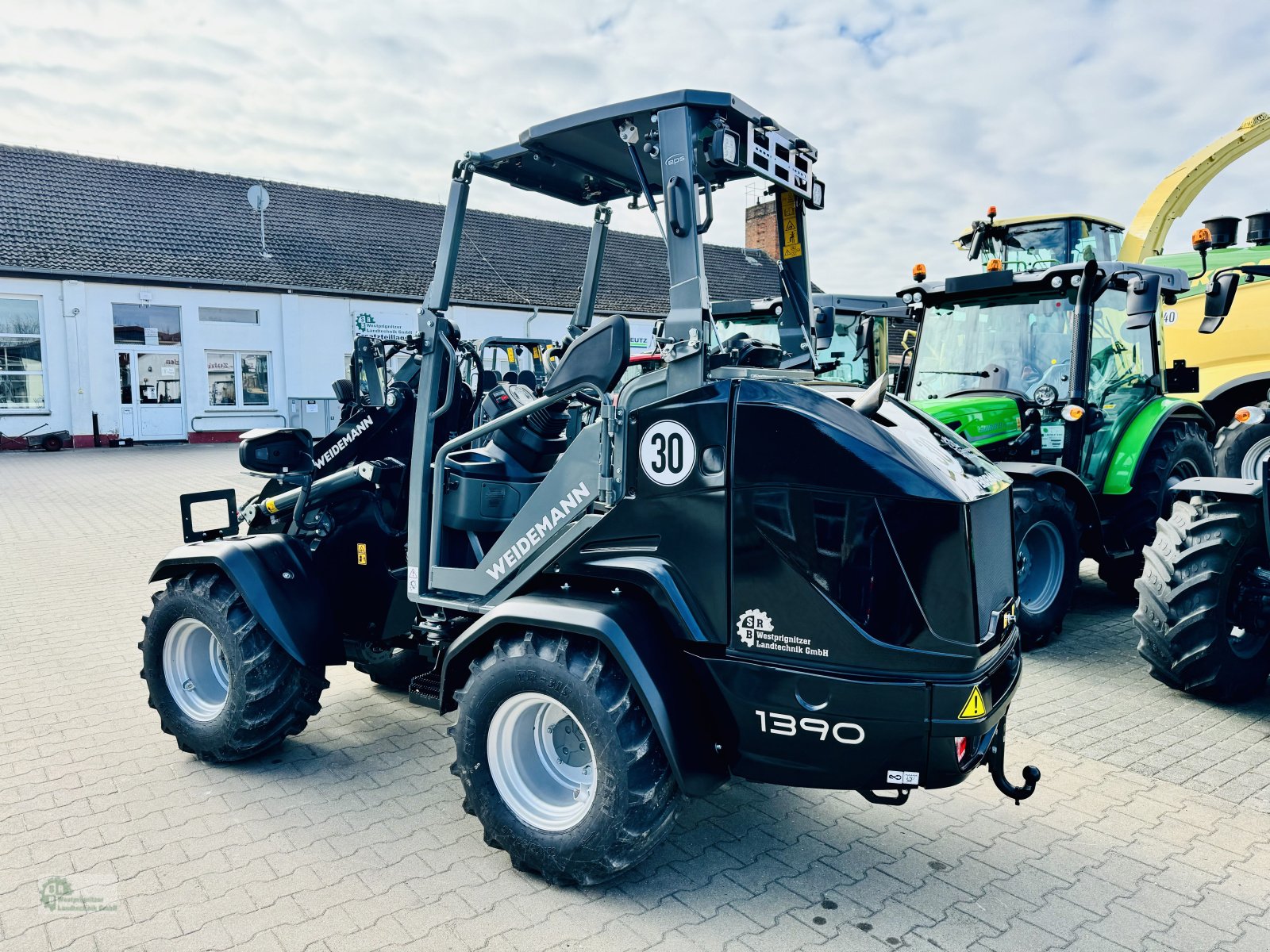 Hoflader of the type Weidemann  Hoftrac 1390, Neumaschine in Karstädt (Picture 4)