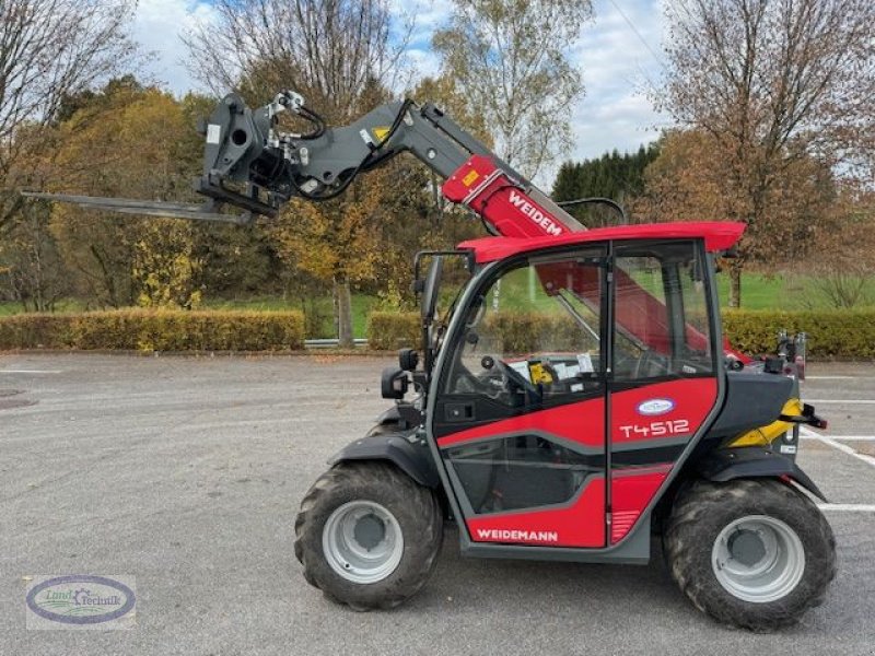 Hoflader of the type Weidemann  T 4512, Vorführmaschine in Münzkirchen (Picture 14)