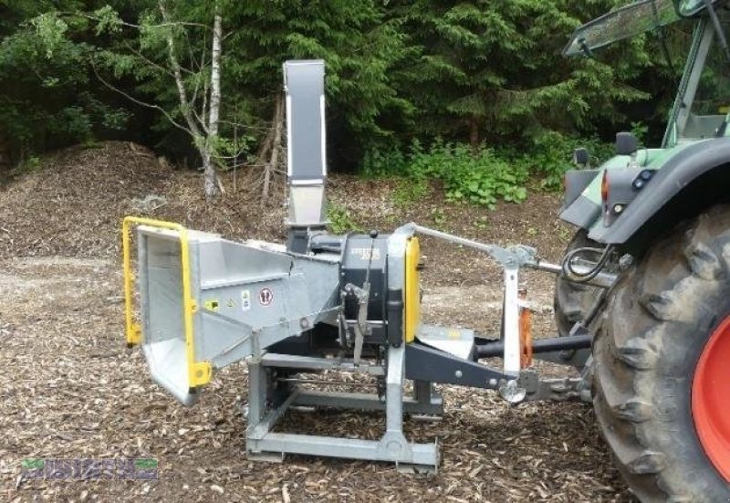 Holzhacker & Holzhäcksler typu Alvatec Holzzerkleinerungsmaschine 20.30 "Messerabatt Karpfham 8%", Gebrauchtmaschine v Buchdorf (Obrázek 4)