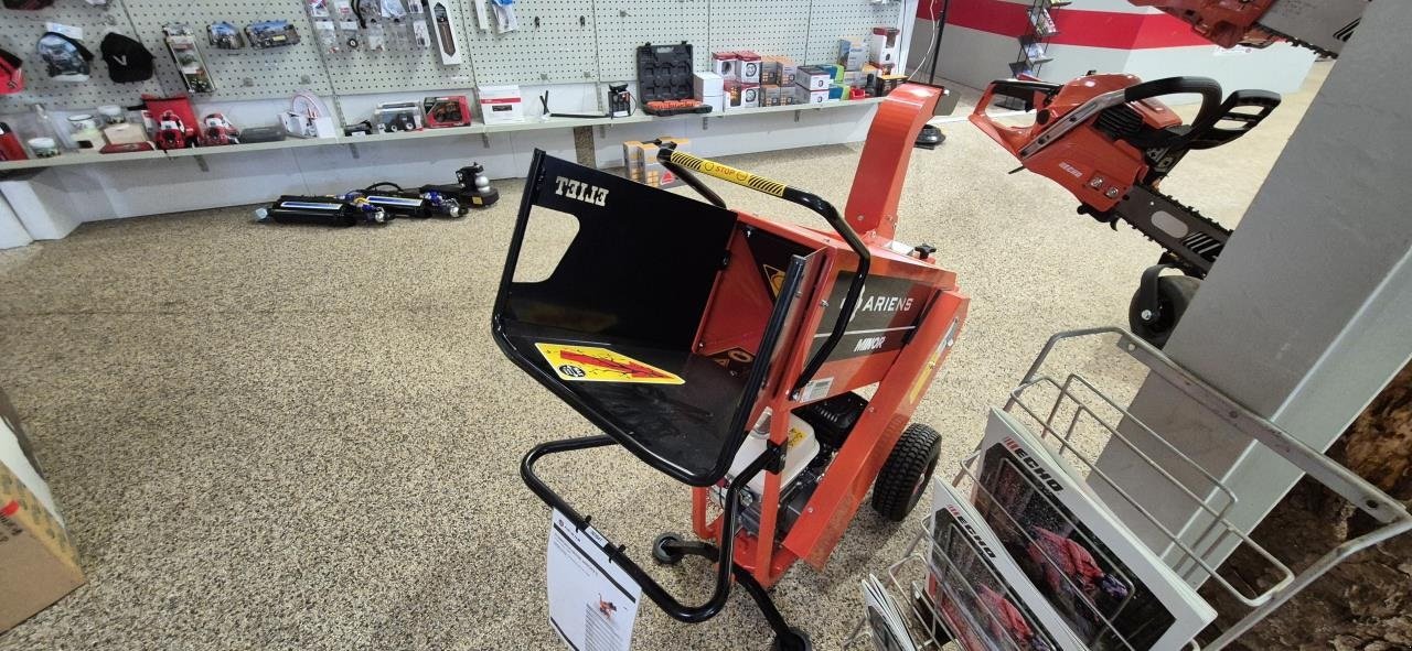 Holzhacker & Holzhäcksler des Typs Ariens MINOR 4S, Gebrauchtmaschine in Ringkøbing (Bild 3)