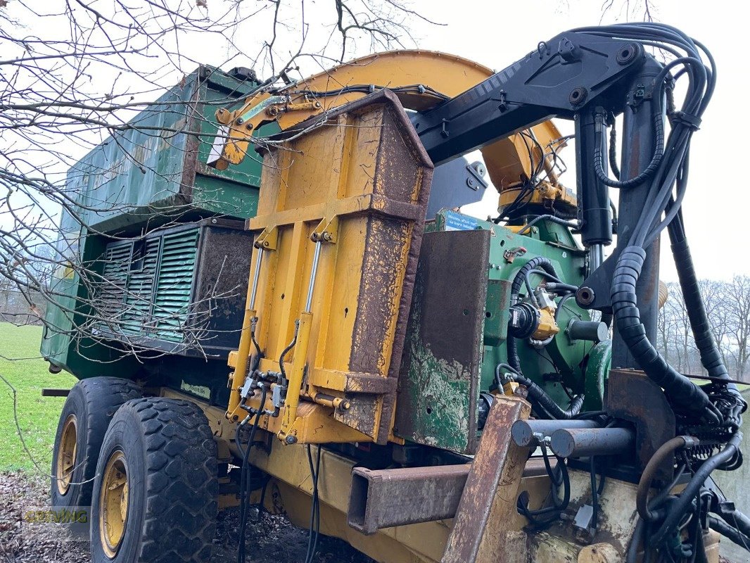 Holzhacker & Holzhäcksler van het type Bell B25D inkl. Vellink EC 6090, Gebrauchtmaschine in Ort - Kunde (Foto 8)