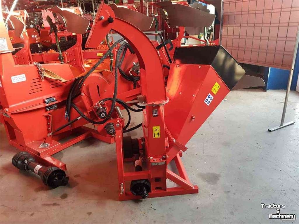 Holzhacker & Holzhäcksler des Typs Boxer HV 106 Houtversnipperaar houthakselaar, Gebrauchtmaschine in Zevenaar (Bild 1)