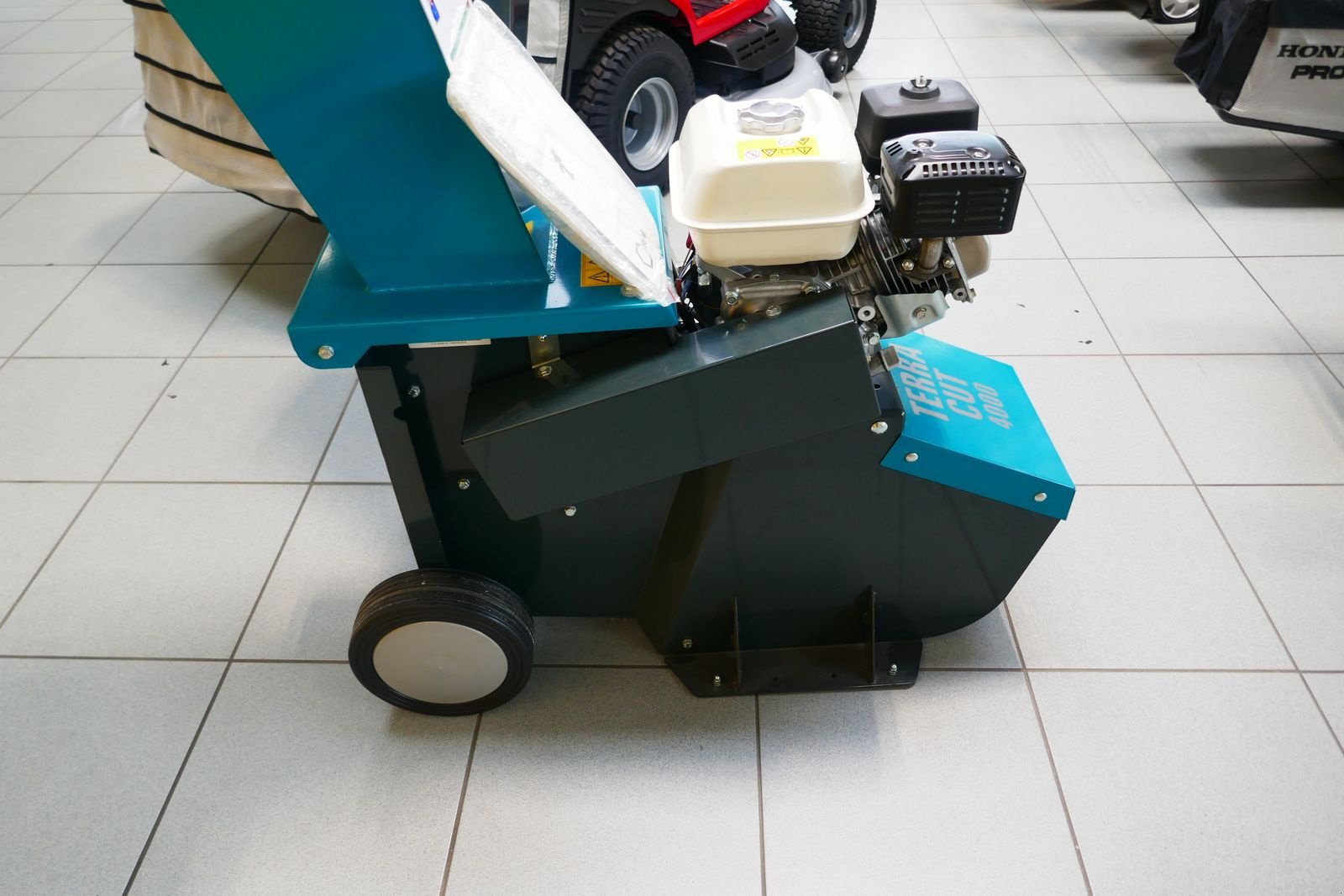 Holzhacker & Holzhäcksler typu Cramer Remarc Terra Cut 4000 mit Honda, Gebrauchtmaschine w Villach (Zdjęcie 3)