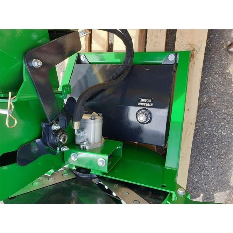 Holzhacker & Holzhäcksler des Typs Dorn Tec Med egen hydraulik til traktor, Gebrauchtmaschine in Vodskov (Bild 1)