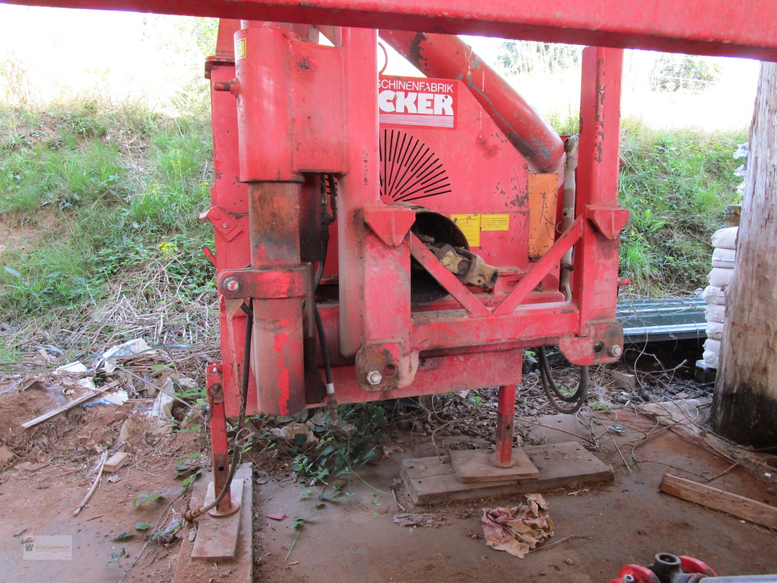 Holzhacker & Holzhäcksler от тип Dücker HF 760, Gebrauchtmaschine в Niederkirchen (Снимка 1)