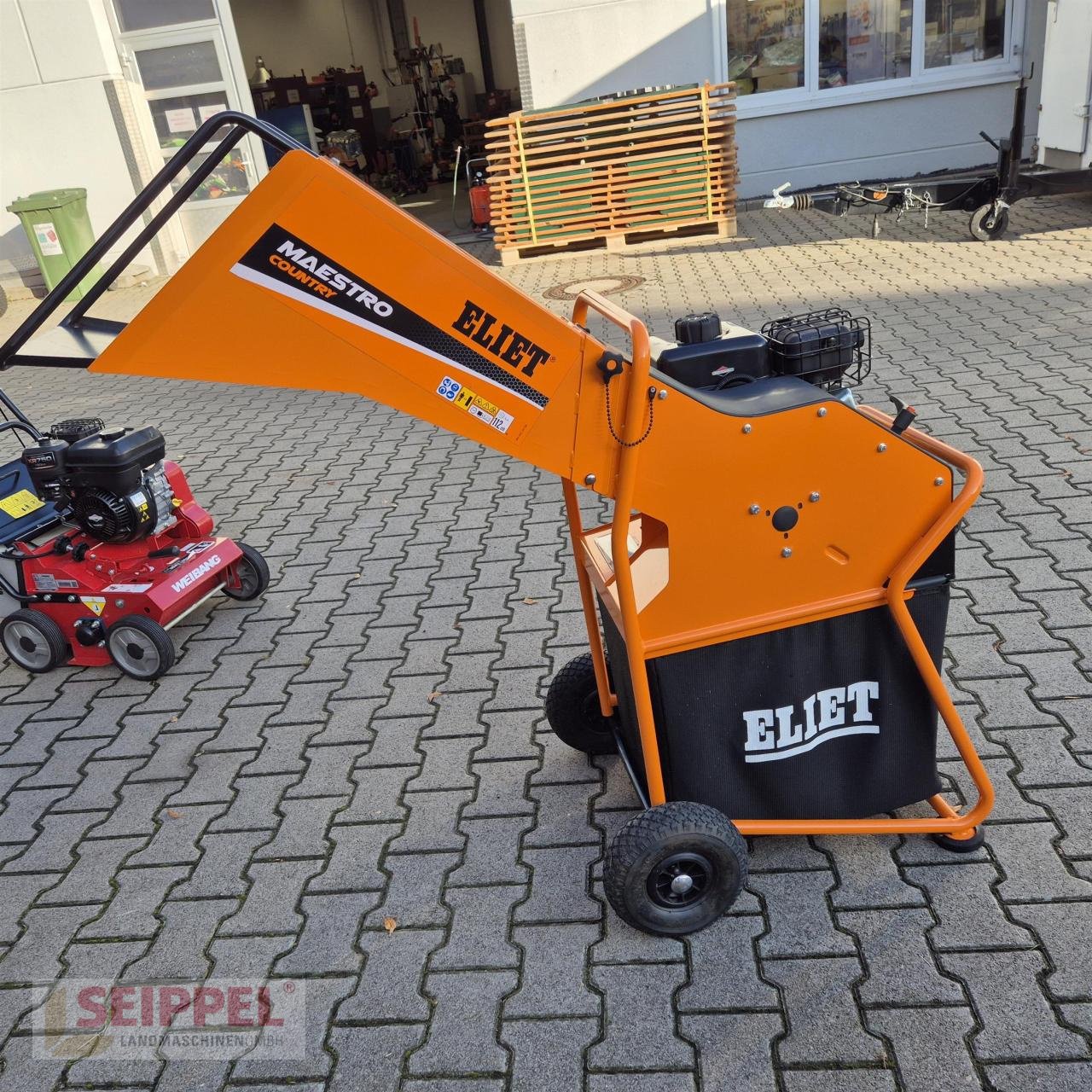 Holzhacker & Holzhäcksler des Typs Eliet MAESTRO COUNTRY, Mietmaschine in Groß-Umstadt (Bild 3)