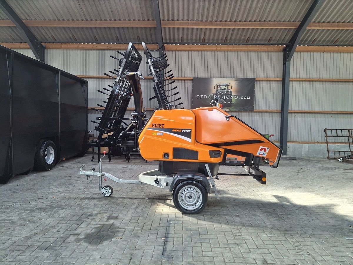 Holzhacker & Holzhäcksler des Typs Eliet Mega Prof, Gebrauchtmaschine in Donkerbroek (Bild 8)