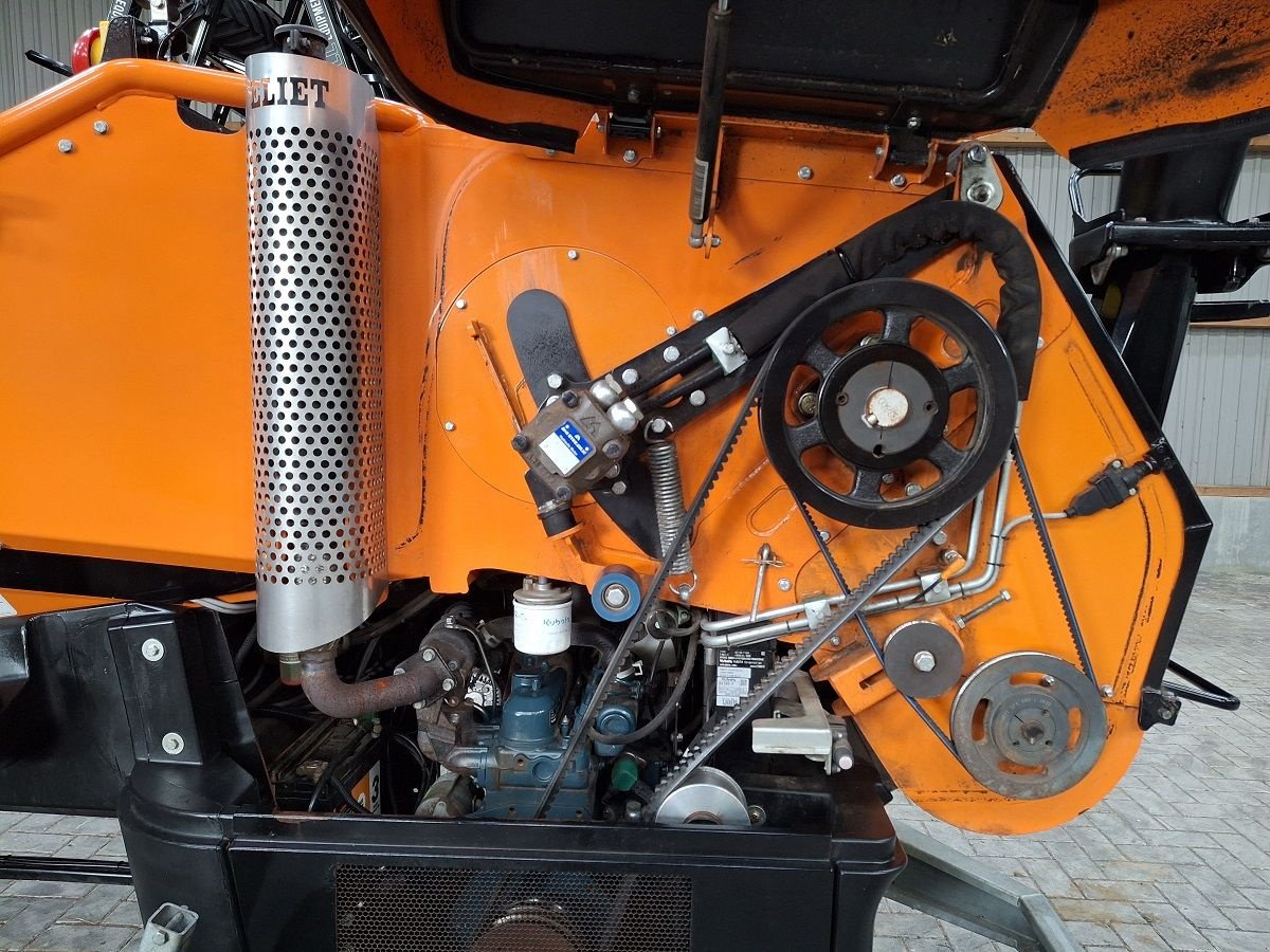 Holzhacker & Holzhäcksler des Typs Eliet Mega Prof, Gebrauchtmaschine in Donkerbroek (Bild 4)