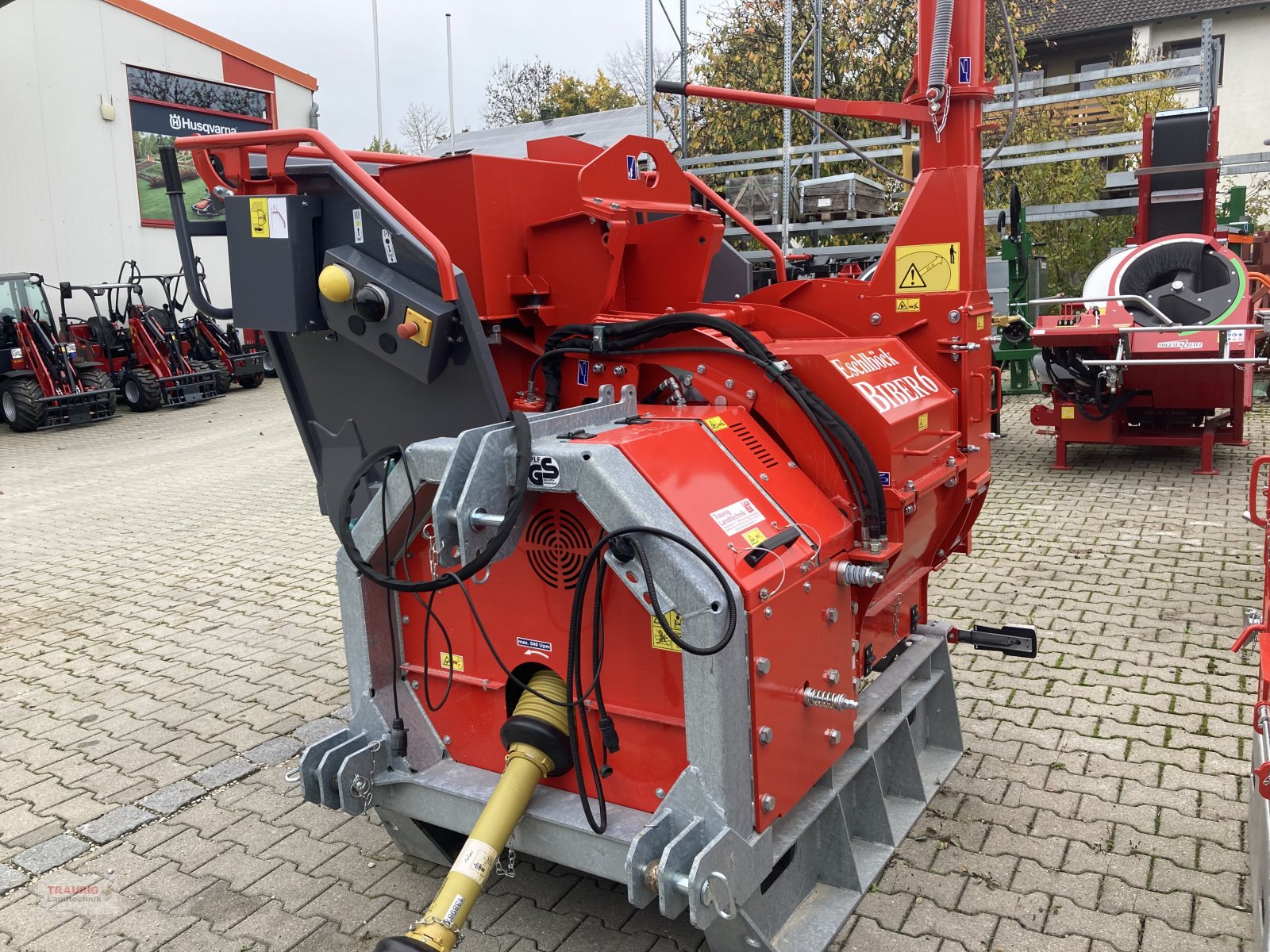 Holzhacker & Holzhäcksler des Typs Eschlböck Biber 6 / 3 Punkt, Neumaschine in Mainburg/Wambach (Bild 1)