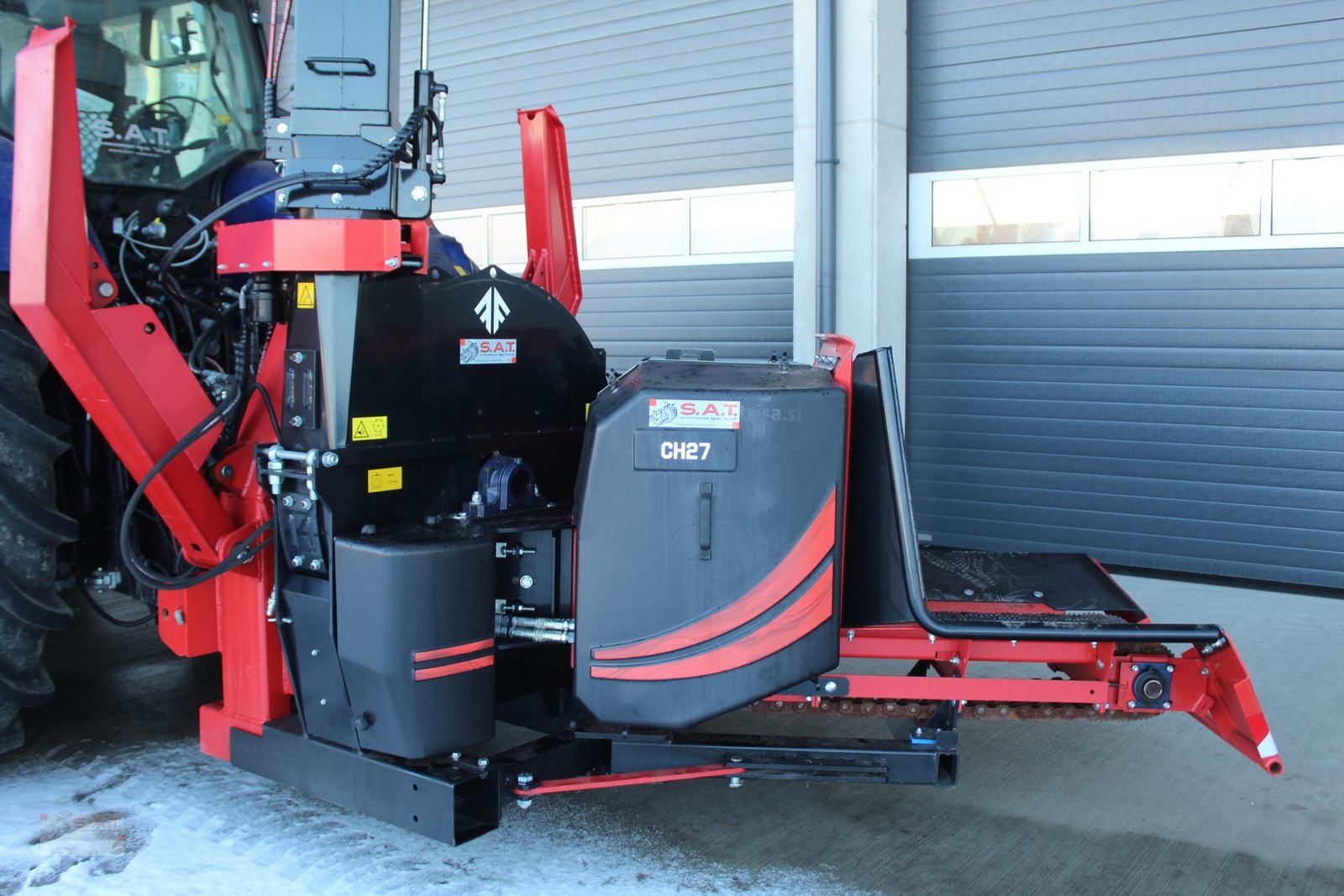 Holzhacker & Holzhäcksler typu Farmi Forest CH 27 ACCHäcksler-Kettenförderer, Neumaschine v Eberschwang (Obrázek 2)