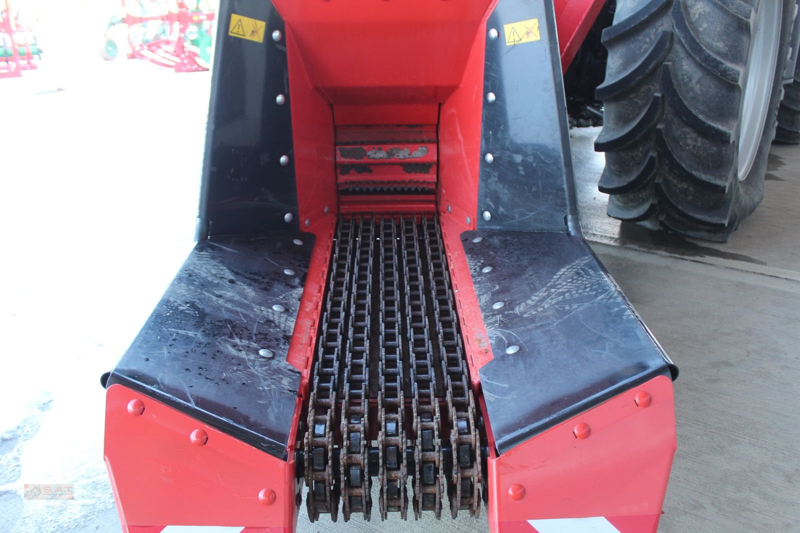 Holzhacker & Holzhäcksler typu Farmi Forest CH 27 ACCHäcksler-Kettenförderer, Neumaschine v Eberschwang (Obrázek 4)