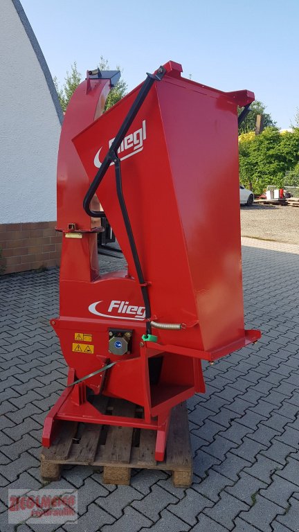 Holzhacker & Holzhäcksler des Typs Fliegl Holzhacker BIG, Neumaschine in Rottenburg a.d. Laaber (Bild 6)