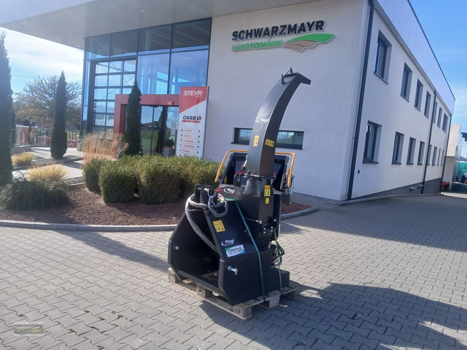 Holzhacker & Holzhäcksler Türe ait Fliegl Holzhacker hydraulisch, Neumaschine içinde Aurolzmünster (resim 1)