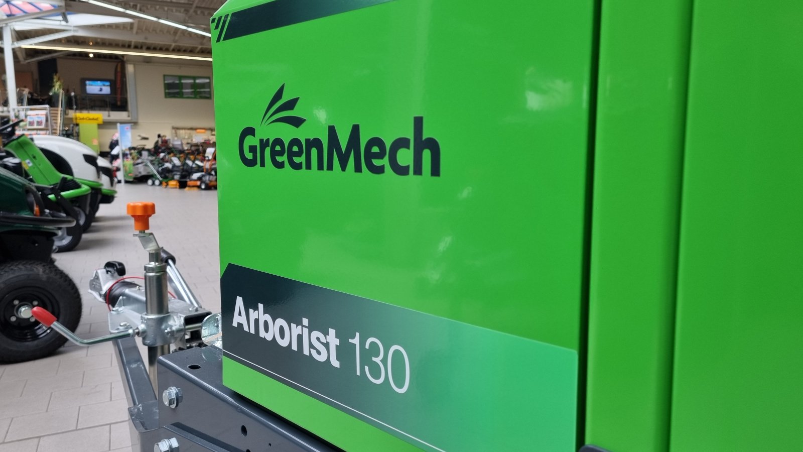 Holzhacker & Holzhäcksler des Typs GreenMech Arborist 130 Ausstellungsmaschine, Neumaschine in Olpe (Bild 9)