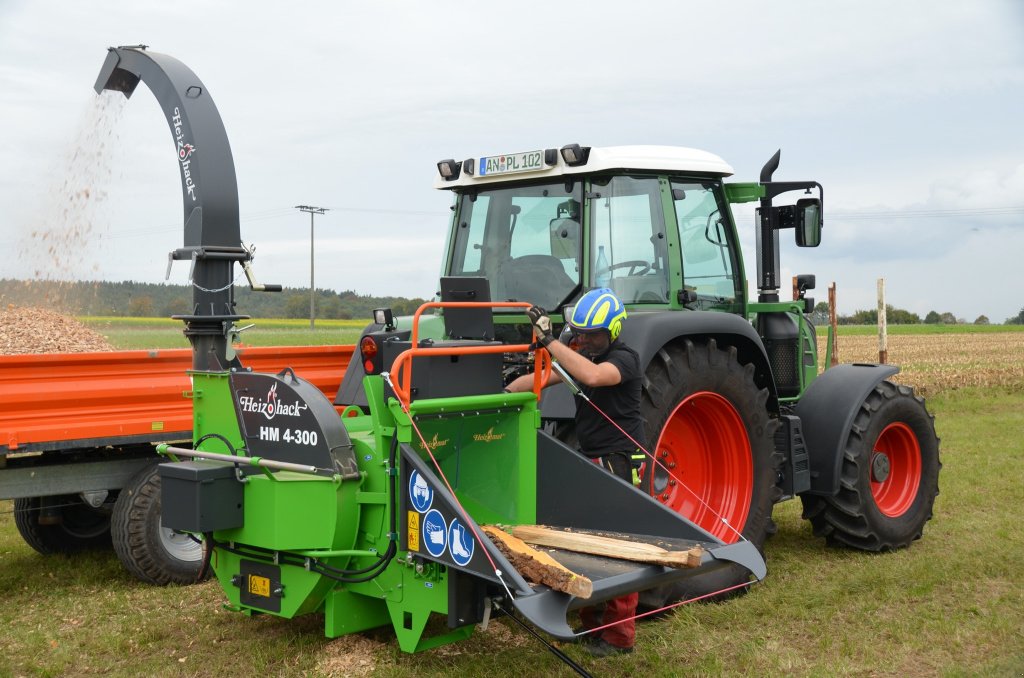 Holzhacker & Holzhäcksler des Typs Heizomat HM 6-300, Neumaschine in Nittenau (Bild 8)