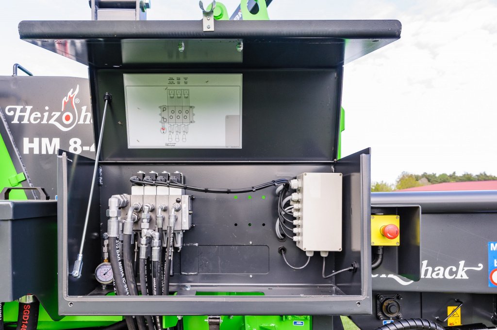 Holzhacker & Holzhäcksler des Typs Heizomat HM 8-400 K, Neumaschine in Nittenau (Bild 10)