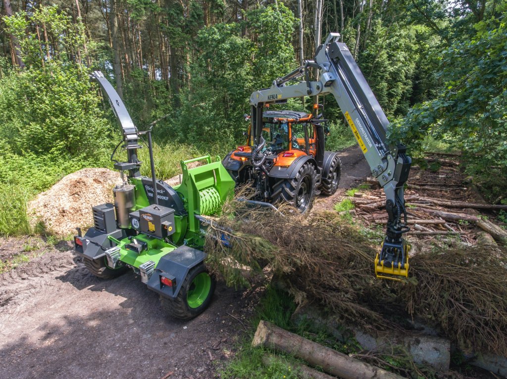Holzhacker & Holzhäcksler des Typs Heizomat HM 8-400 K, Neumaschine in Nittenau (Bild 24)