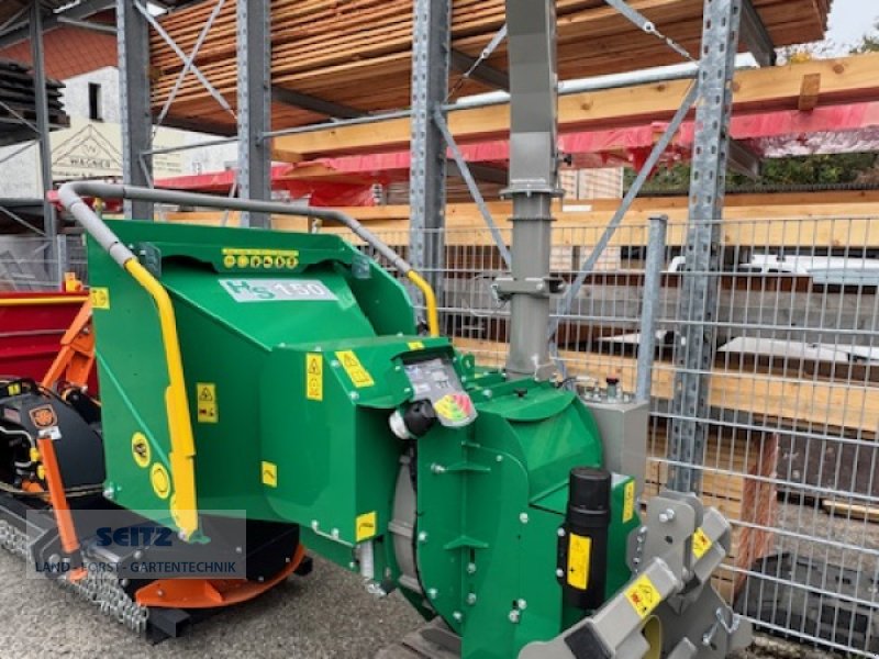 Holzhacker & Holzhäcksler of the type HS Holzhäcksler HS 150, Neumaschine in Lindenfels-Glattbach (Picture 1)