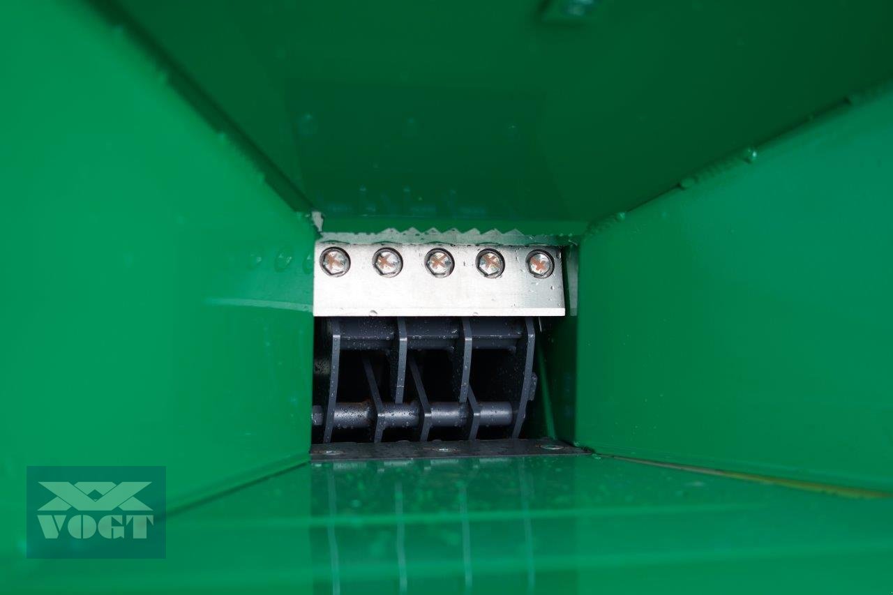 Holzhacker & Holzhäcksler des Typs HS 100 MX PRO Holzhäcksler mit Benzinmotor und Kettenfahrwerk, Neumaschine in Schmallenberg (Bild 3)